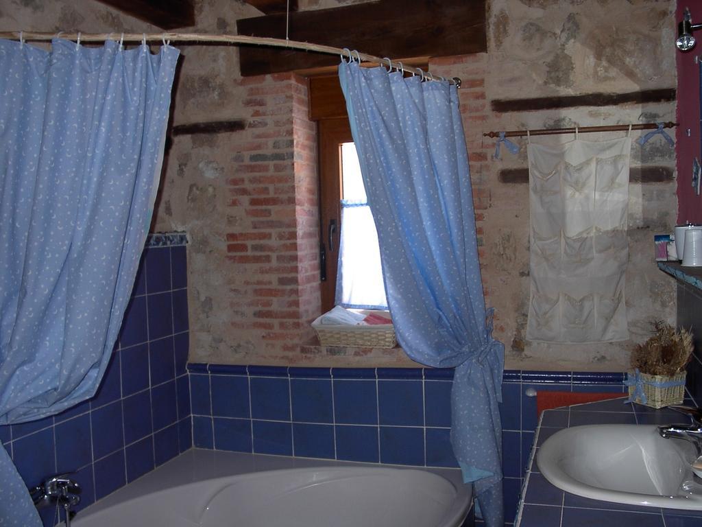 Casa Rural Pincherres Mata de Quintanar Номер фото